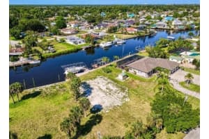 13425 MARQUETTE BOULEVARD, FORT MYERS, FL 33905 - MLS#MFRC7527177