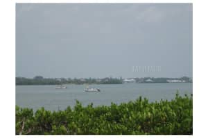 1651 Beach Rd, Englewood, FL 34223, Sold 01/05/12