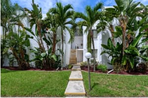 2950 N Beach Rd, Englewood, FL 34223, Sold 02/09/21