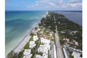 2950 N Beach Rd, Englewood, FL 34223, Sold 12/18/20