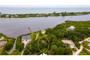 1810 Caulfield Dr, Englewood, FL 34223, Sold 10/29/21