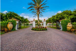 11100 HACIENDA DEL MAR BLVD #404, PLACIDA, FL 33946 Sold 07/11/22