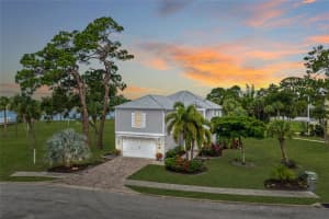 6781 Portside Ln, Englewood, FL 34223, Sold 10/15/21