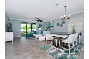 19352 Bluff Dr, Venice, FL 34292, Sold 10/15/21