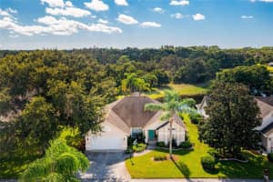 335 Falling Waters Ln, Englewood, FL 34223, Sold 12/06/21