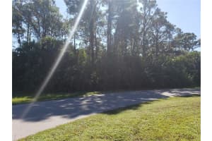 130 AUSTRALIAN DR, ROTONDA WEST, FL 33947 - MLS#MFRD6122030