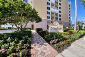 811 The Esplanade S, Venice, FL 34285, Sold 02/14/22
