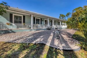9051 Deer Ct, Venice, FL 34293, Sold 03/30/22