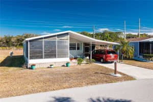 829 Seabrooke Dr, Englewood, FL 34223, Sold 03/31/22