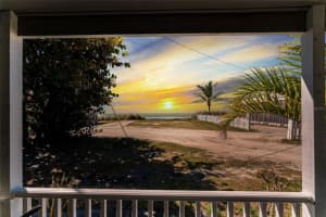 4072 N Beach Rd, Englewood, FL 34223, Sold 03/16/22