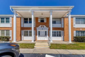 4158 Tamiami Trail, Port Charlotte, FL 33952, Sold 04/25/22