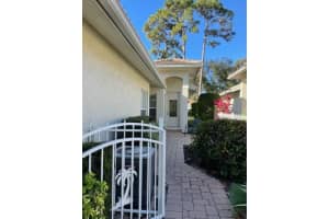 413 Lehalis Dr, Englewood, FL 34223, Sold 04/28/22