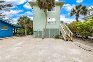 2350 N Beach Rd, Englewood, FL 34223, Sold 05/24/22