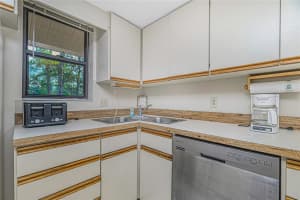4260 Placida Rd, Englewood, FL 34224, Sold 05/24/22