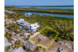 7395 PALM ISLAND DR #Lot 22, PLACIDA, FL 33946 - MLS#MFRD6124819
