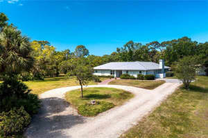 1121 Gladstone Blvd, Englewood, FL 34223, Sold 04/29/22