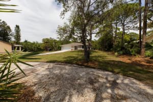 1785 Bayshore Dr, Englewood, FL 34223, Sold 05/13/22