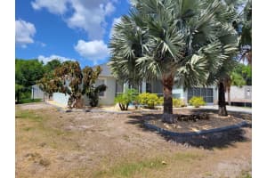 7429 WATSON LN, PORT CHARLOTTE, FL 33981 - MLS#MFRD6125208