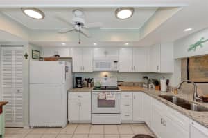 410 PINE HOLLOW CIR #410, ENGLEWOOD, FL 34223 Sold 07/19/22