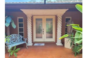 17 WATERFORD, ENGLEWOOD, FL 34223 Sold 12/07/22