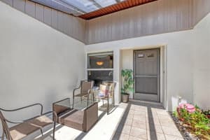 558 FOXWOOD BLVD, ENGLEWOOD, FL 34223 Sold 08/05/22