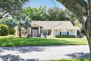 346 EDEN DR, ENGLEWOOD, FL 34223 Sold 11/09/22
