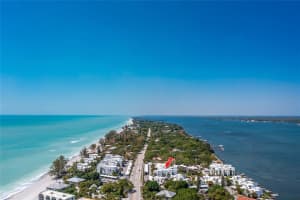 2955 N Beach Rd, Englewood, FL 34223, Sold 09/06/22