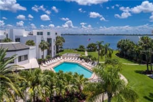 2955 N Beach Rd, Englewood, FL 34223, Sold 09/06/22