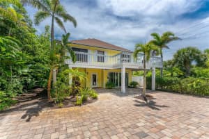 200 PILOT ST, BOCA GRANDE, FL 33921 Sold 01/30/23
