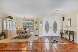 328 EDEN DR, ENGLEWOOD, FL 34223 Sold 12/16/22