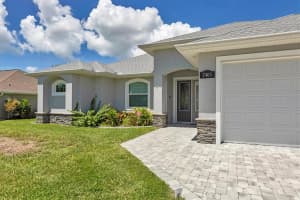 7403 SNOW DR, ENGLEWOOD, FL 34224 - MLS#MFRD6127720