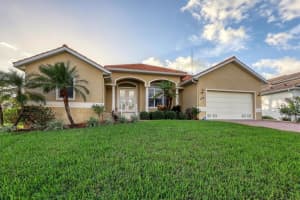 230 ARLINGTON DR, PLACIDA, FL 33946 Sold 01/20/23