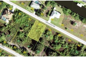 13615 ALLAMANDA CIR, PORT CHARLOTTE, FL 33981 Sold 07/01/25