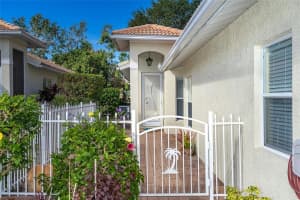 1095 TOPELIS DRIVE, ENGLEWOOD, FL 34223 Sold 12/05/23