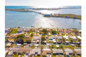 1429 LEMON BAY DRIVE, ENGLEWOOD, FL 34223 Sold 07/31/23