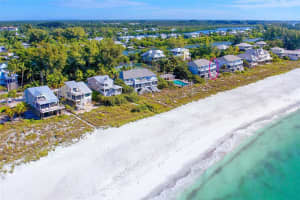 301 GULF BOULEVARD, PLACIDA, FL 33946 Sold 11/09/23
