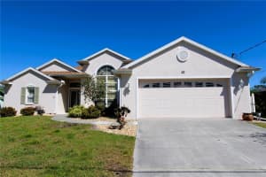 42 Mark Twain Ln, ROTONDA WEST
