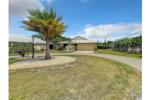 90 Drifting Sands Dr, Venice, FL 34293, Sold 05/11/23