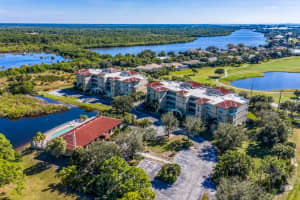 10055 LINKS LANE, ROTONDA WEST, FL 33947 Sold 08/01/23