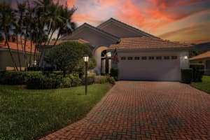 5038 FLAGSTONE DRIVE, SARASOTA, FL 34238 Sold 09/18/23