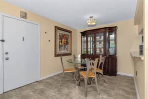3277 BENEVA ROAD, SARASOTA, FL 34232 Sold 09/26/23