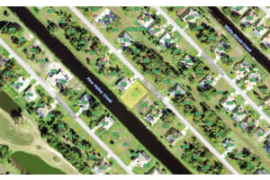 40 PINE VALLEY LANE, ROTONDA WEST, FL 33947 - MLS#MFRD6131948