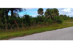 12146 SURREY AVENUE, PORT CHARLOTTE, FL 33981 Sold 10/17/24