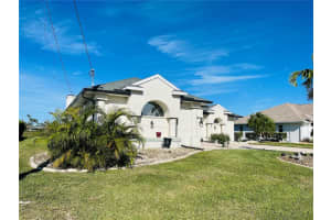 8 SPORTSMAN TERRACE, ROTONDA WEST, FL 33947 - MLS#MFRD6133777