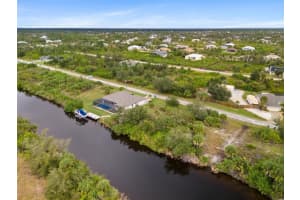 13902 BEGONIA CIRCLE, PORT CHARLOTTE, FL 33981 - MLS#MFRD6133874