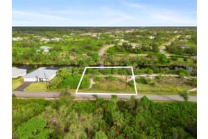 13228 AMARYLLIS CIRCLE, PORT CHARLOTTE, FL 33981 - MLS#MFRD6133877