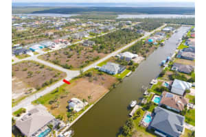 15840 MELPORT CIRCLE, PORT CHARLOTTE, FL 33981 - MLS#MFRD6133996