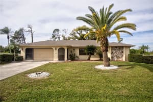 948 ANDREWS AVENUE, PORT CHARLOTTE, FL 33948 Sold 05/28/25