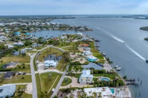 342 Green Dolphin Dr, PLACIDA