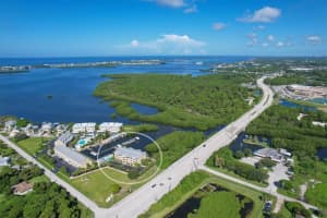 1960 OREGON TRAIL, ENGLEWOOD, FL 34224 - MLS#MFRD6135161